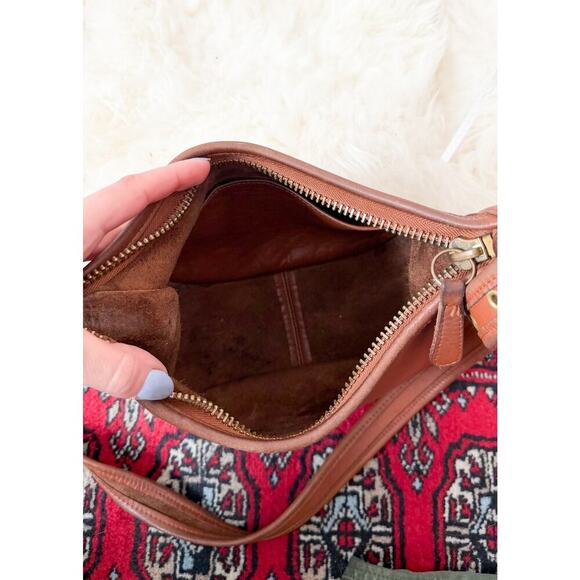 Vintage Coach Janice Legacy British Tan Brown Leather Purse # 9950 - Picture 6 of 16